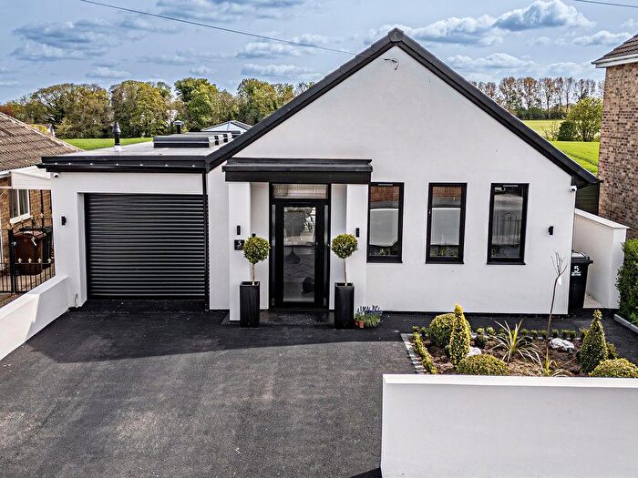 2 Bedroom Detached House For Sale In Moor Side, Boston Spa, LS23