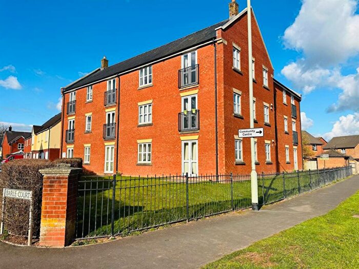 2 Bedroom Flat For Sale In Barle Court, Tiverton, EX16