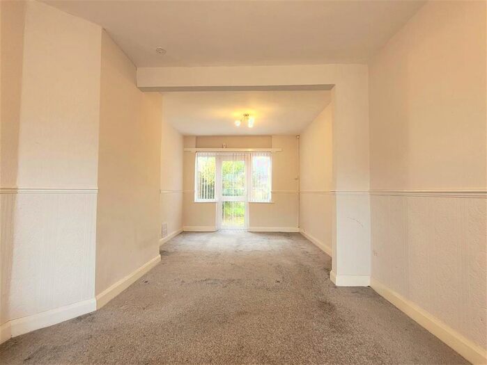 2 Bedroom Semi Detached House To Rent In Atlantic Road, Great Barr