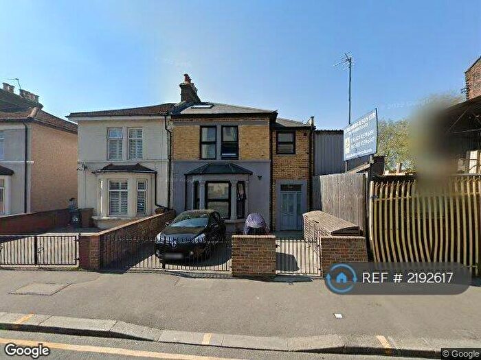 1 Bedroom Flat To Rent In High Road Leyton, London, E10