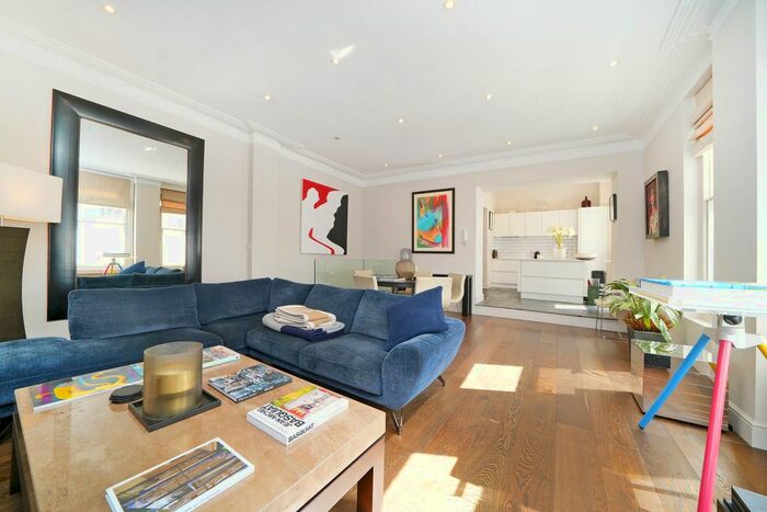 2 Bedroom Flat To Rent In Ashburn Place, London, SW7
