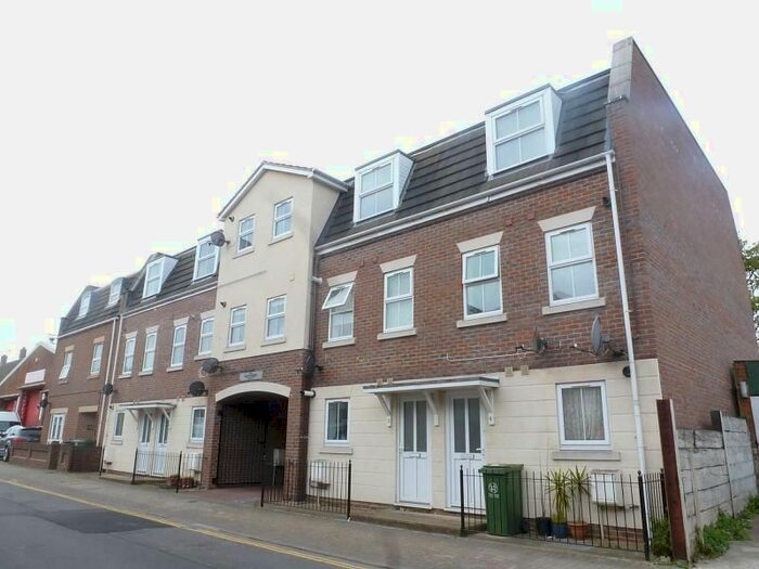 1 Bedroom Property To Rent In Claremont Road, Portsmouth, PO1