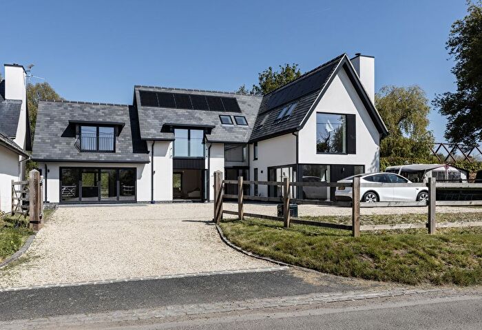 4 Bedroom Detached House For Sale In Woolstone Road, Uffington, Faringdon Oxfordshire, SN7