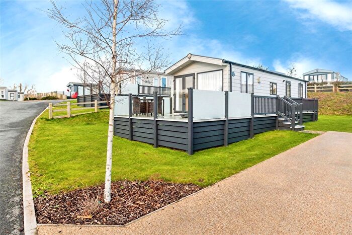 2 Bedroom Property For Sale In Tregoad, Looe, Cornwall, PL13