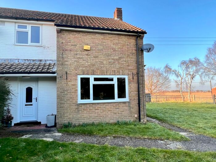 3 Bedroom Semi-Detached House To Rent In Main Road North, Dagnall, Berkhamsted, HP4