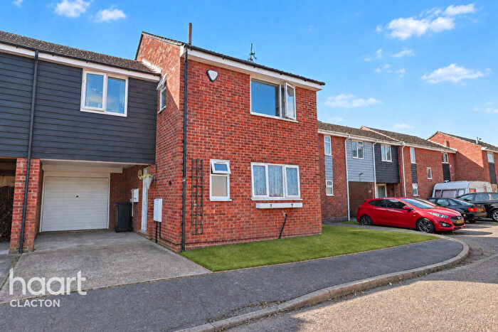 3 Bedroom Terraced House For Sale In Tulip Way, Clacton-On-Sea, CO16