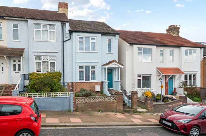 3 Bedroom End Of Terrace House For Sale In Hollingdean Terrace, Brighton, East Sussex, BN1