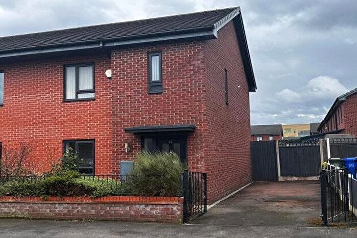 3 Bedroom Semi-Detached House To Rent In Barrett Avenue, Manchester, M19
