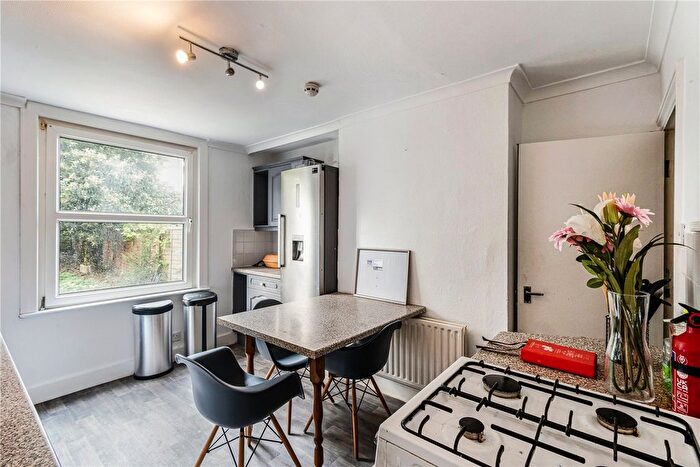 6 Bedroom Terraced House To Rent In Lordship Lane, East Dulwich, London, SE22