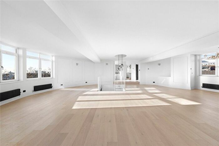 4 Bedroom Penthouse To Rent In Athena Court, Finchley Road, St. John's Wood, NW8