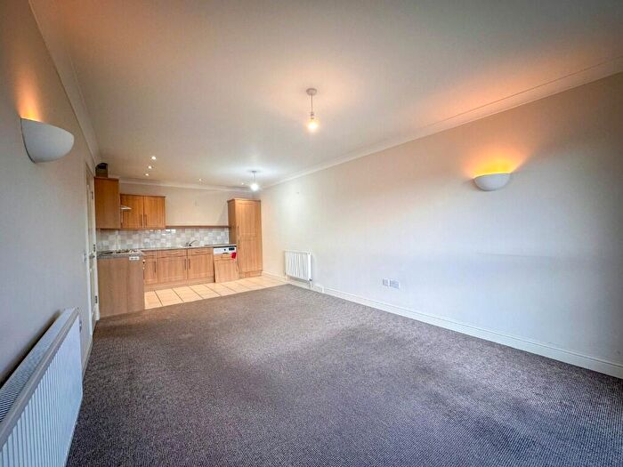 2 Bedroom Apartment To Rent In Harpham Close, Scunthorpe, DN16