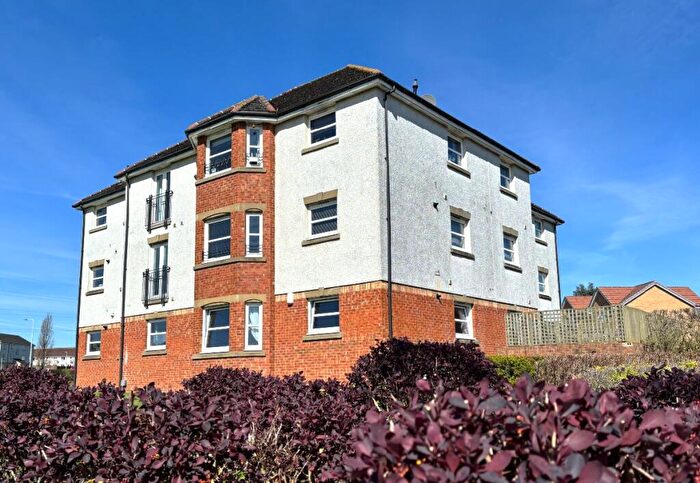 2 Bedroom Flat For Sale In Flat B, Kingfisher Place, Dunfermline, KY11