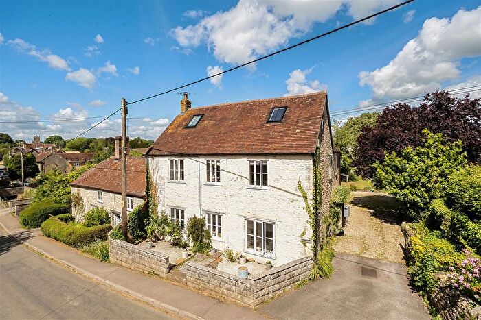 5 Bedroom Detached House For Sale In Stourton Caundle, Sturminster Newton, Dorset, DT10
