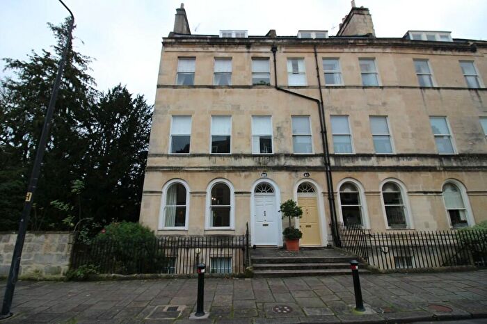 2 Bedroom Apartment To Rent In Henrietta Street, Bath, BA2