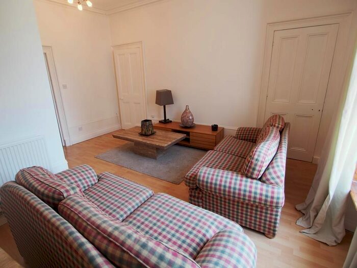 1 Bedroom Flat To Rent In Crown Street, Ground Floor Right, AB11