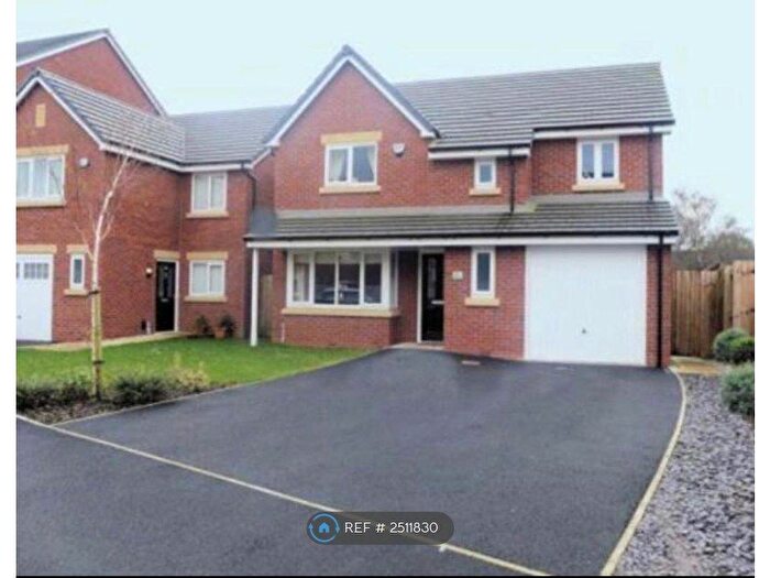 4 Bedroom Detached House To Rent In Spinners Drive, Manchester, M28