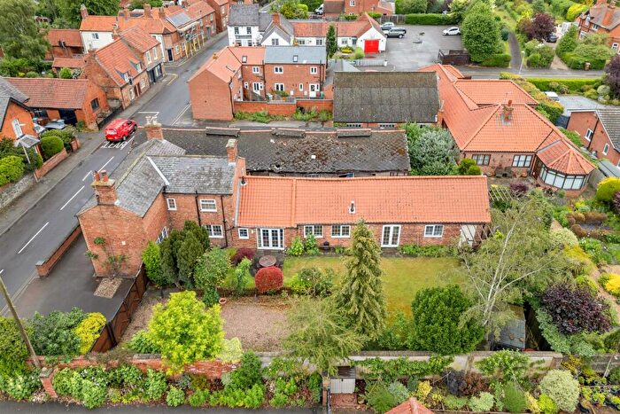 5 Bedroom Detached House For Sale In High Street, Collingham, NG23