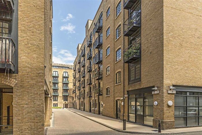 1 Bedroom Flat To Rent In Cayenne Court, London, SE1