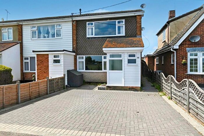 2 Bedroom End Of Terrace House For Sale In Stunning Views - Haven Road, Canvey Island, SS8