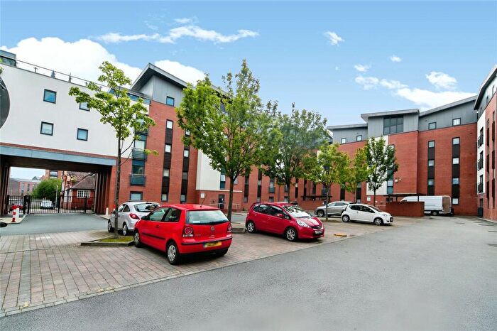2 Bedroom Flat For Sale In Egerton Street, Chester, Cheshire, CH1
