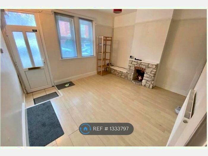 2 Bedroom Terraced House To Rent In Ferndale Rd, Weymouth, DT4