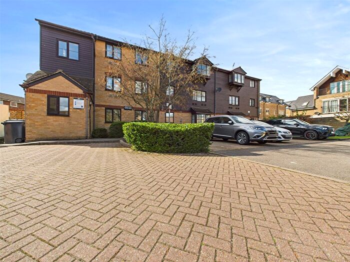 Studio To Rent In Kilberry Close, Isleworth, TW7