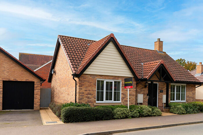 2 Bedroom Bungalow For Sale In Isabel Drive, Elsenham, Bishop's Stortford, Essex, CM22