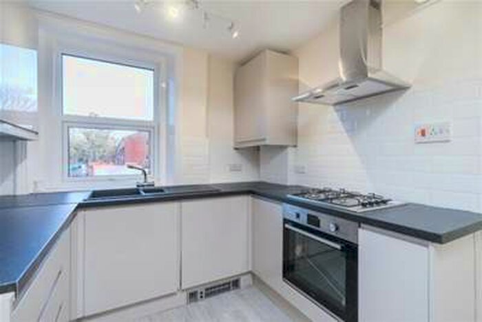 1 Bedroom Flat To Rent In Chiswick High Road, Chiswick, W4