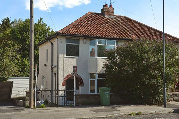 4 Bedroom Semi-Detached House For Sale In Wades Road, Filton, Bristol, BS34