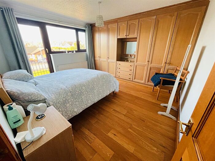 4 Bedroom Detached House For Sale In Stanford Court, Tippett Close, Nuneaton, CV11