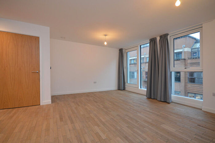 1 Bedroom Flat To Rent In Braid House, Redcliff Street, Redcliff, Bristol, Bristol City, BS1