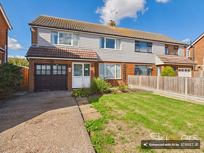 3 Bedroom Semi-Detached House For Sale In Broadlands Crescent, New Romney, TN28
