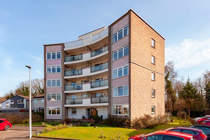 2 Bedroom Flat For Sale In / Woodlands Court, Edinburgh, EH4