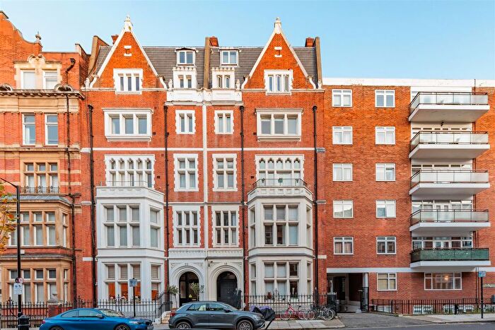 1 Bedroom Flat To Rent In Palace Court, London, W2