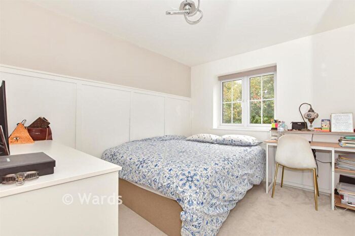 2 Bedroom Semi-Detached House For Sale In Conference Way, Maidstone, Ongar, Kent, ME16