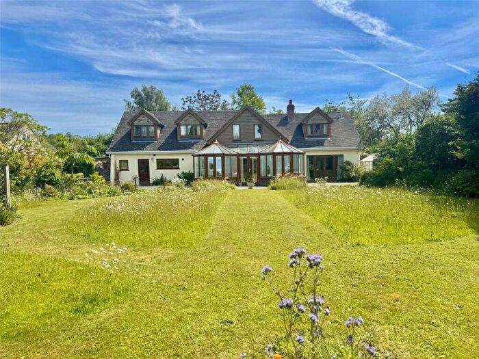 4 Bedroom Detached House For Sale In Lane, Milford On Sea, Lymington, Hampshire, SO41