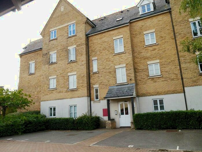 2 Bedroom Flat To Rent In Ravenswood Avenue, Ipswich, Suffolk, IP3