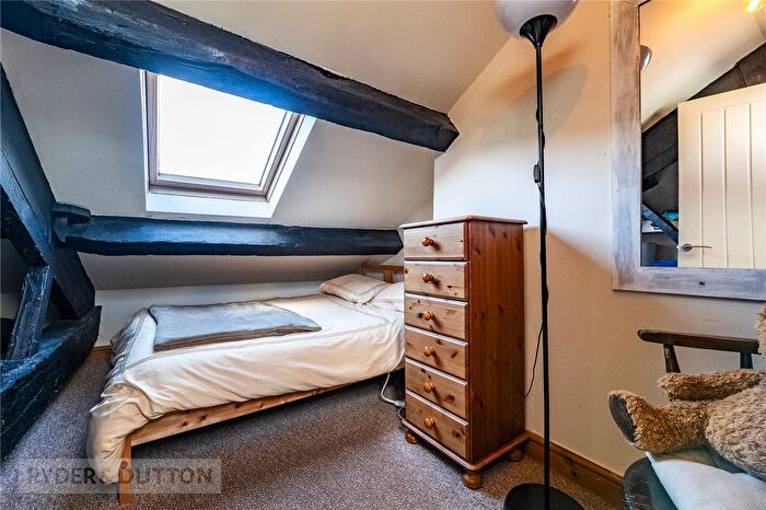 1 Bedroom Terraced House For Sale In Kiln Green, Diggle, Saddleworth, OL3