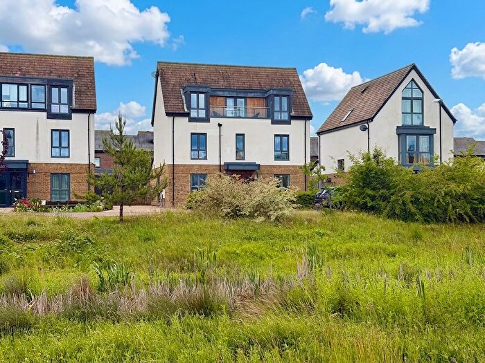 4 Bedroom Detached House For Sale In Forrester Walk, Oakgrove, MK10