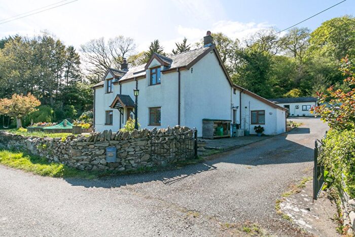 4 Bedroom Detached House For Sale In Llechwedd, Conwy, Conwy, LL32