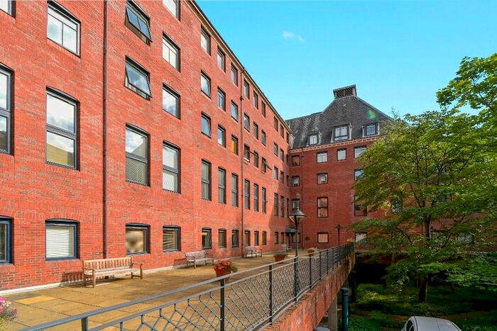 2 Bedroom Flat To Rent In Slateford Road, Slateford, Edinburgh, EH14