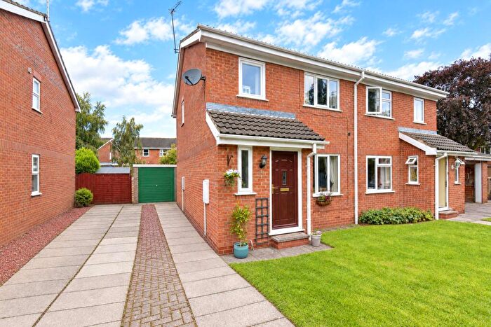 3 Bedroom Semi Detached House For Sale In Hailstone Drive, Northallerton, North Yorkshire, DL6