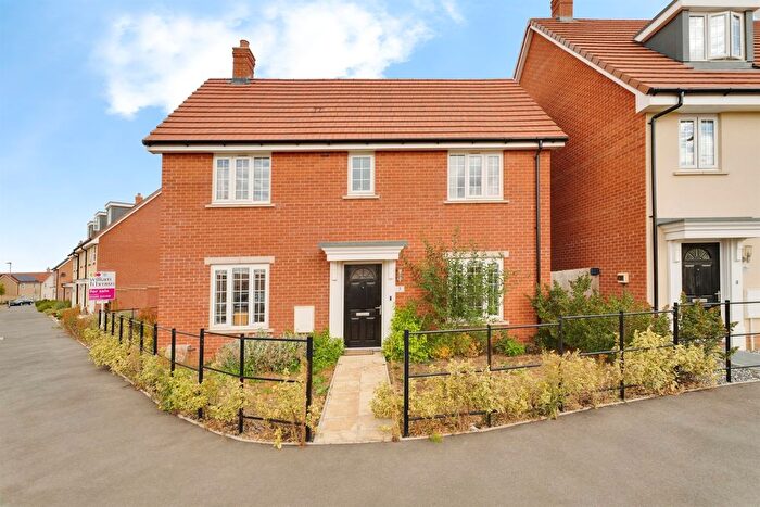 3 Bedroom Detached House For Sale In Challis Circle, Stowmarket, IP14