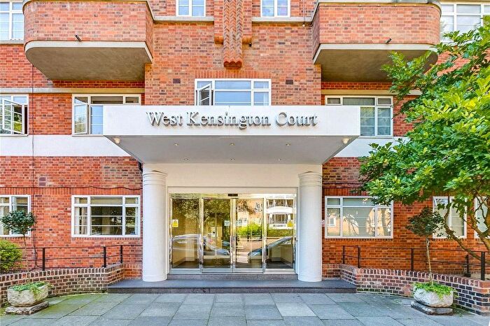 2 Bedroom Flat To Rent In Edith Villas, London, W14