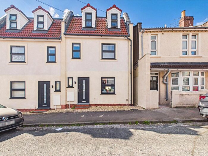 5 Bedroom Semi Detached House For Sale In Woodbine Road, Bristol, BS5