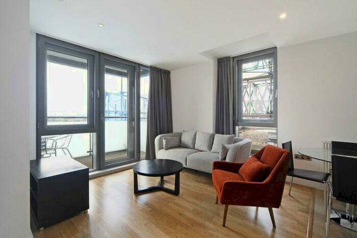 2 Bedroom Flat To Rent In Stratford High Street Stratford, E15