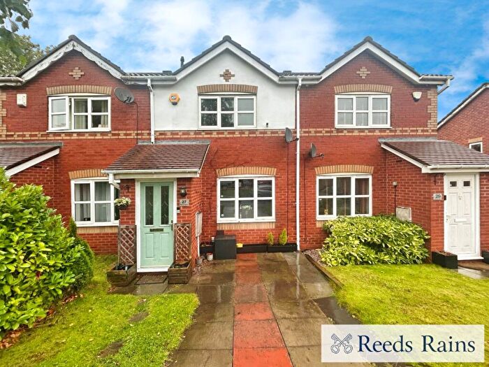 2 Bedroom Terraced House For Sale In Maurice Street, Salford, Greater Manchester, M6