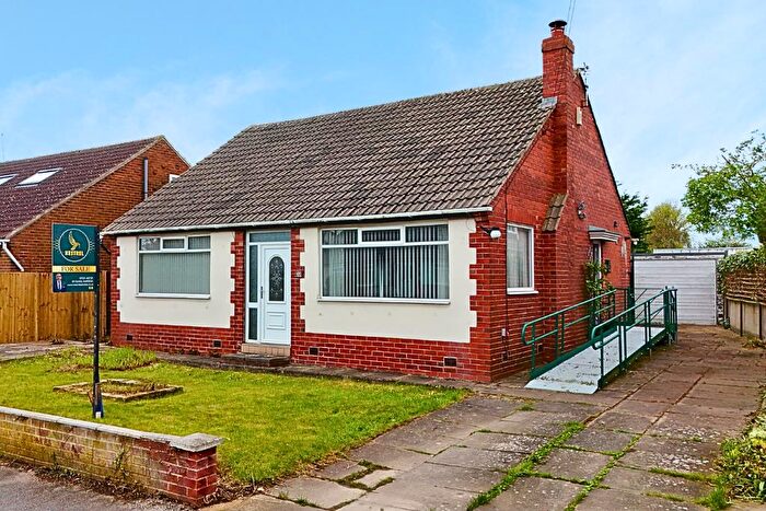 2 Bedroom Detached Bungalow For Sale In Belle Vue Avenue, Scholes, Leeds, LS15
