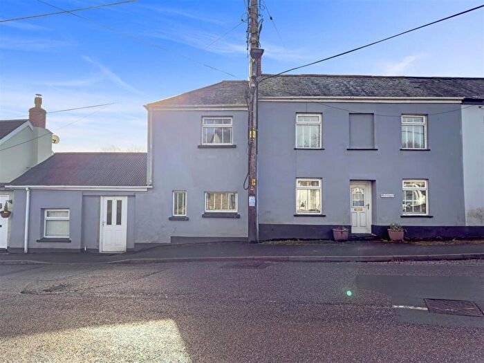 3 Bedroom Cottage For Sale In Blakeshill Road, Landkey, Barnstaple, EX32