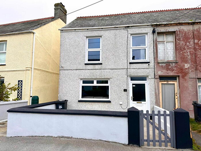 3 Bedroom Semi-Detached House For Sale In Central Treviscoe, St Austell, PL26